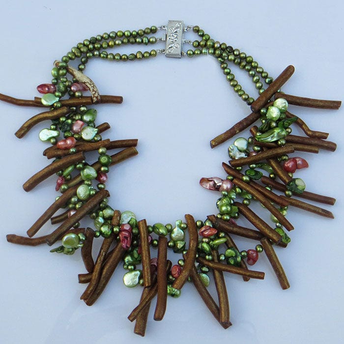 Vintage Coral necklace Jewelry