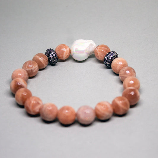 Faceted Pearl