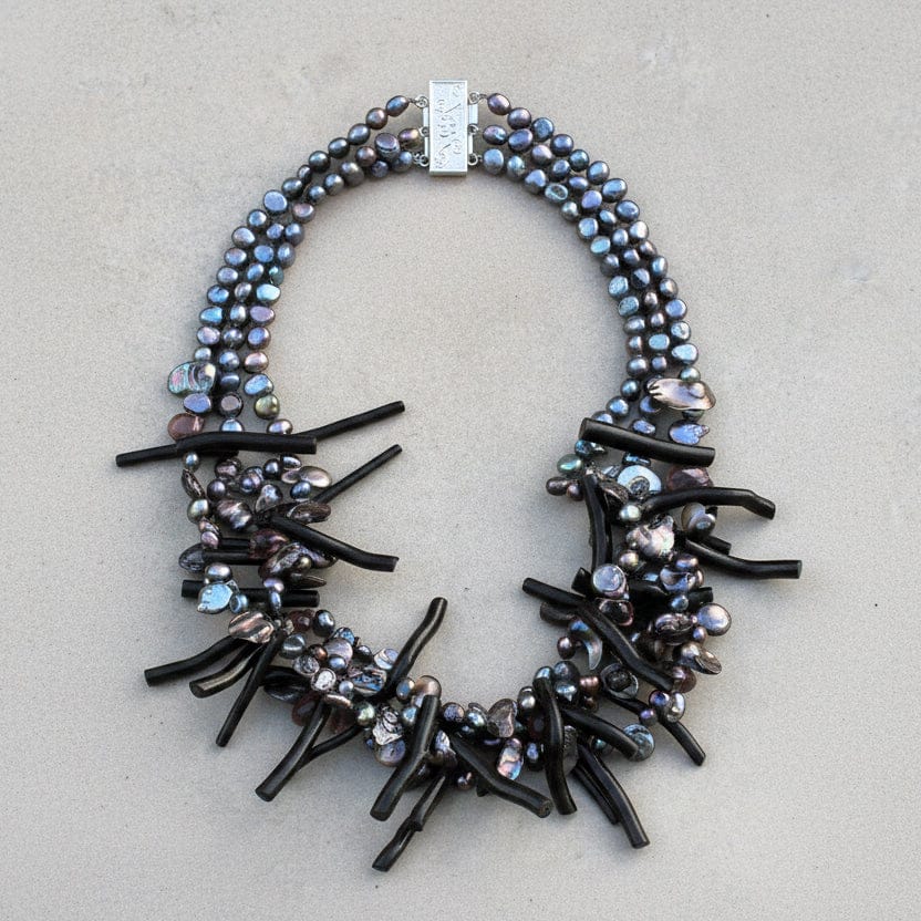 Vintage Coral necklace Jewelry