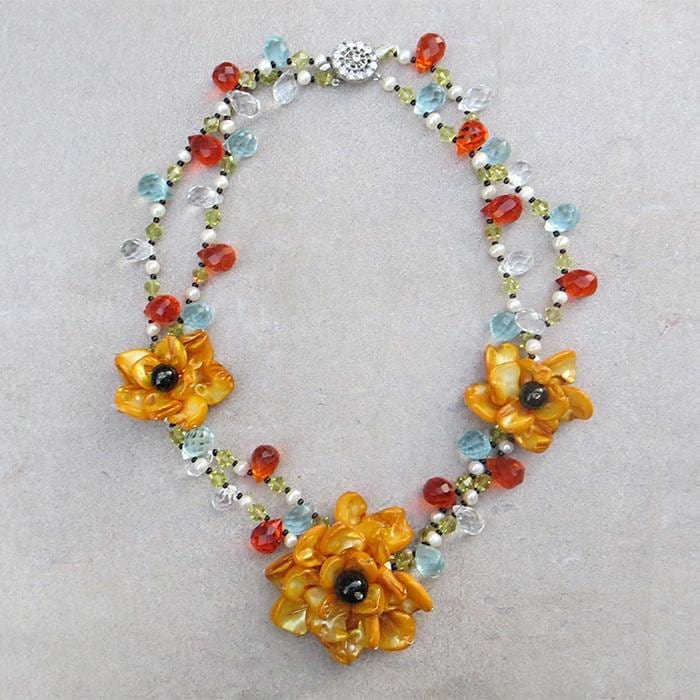 Mula Crystal Necklace - Banglez Bazar