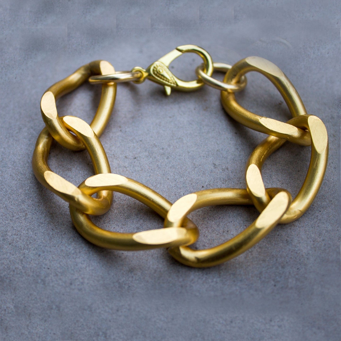 Urban Lux Link bracelet Jewelry